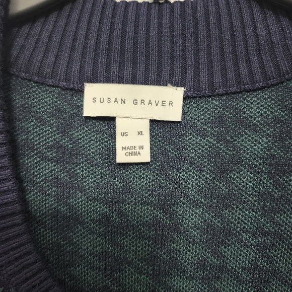 Susan graver women's open cardigan sweater size XL green and blue hounds… - Picture 3 of 7